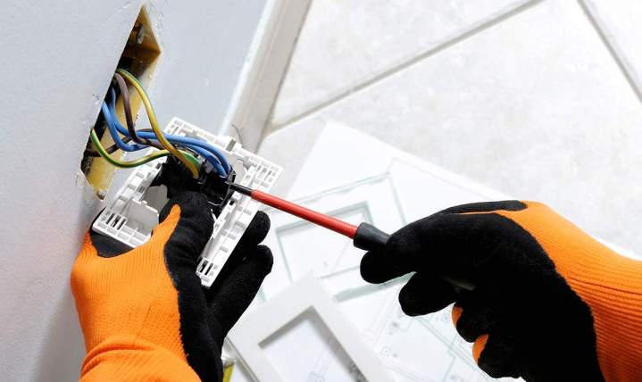 Électricien Martinique